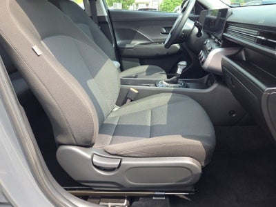 2025 Hyundai Kona SE
