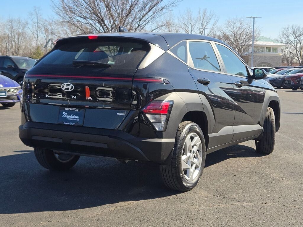 2025 Hyundai Kona SE