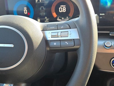 2025 Hyundai Kona SE