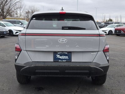 2025 Hyundai Kona SE