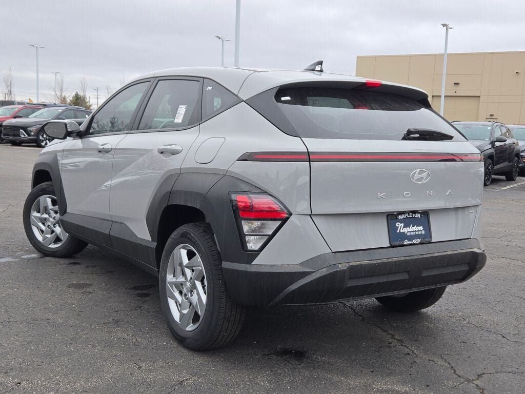 2025 Hyundai Kona SE