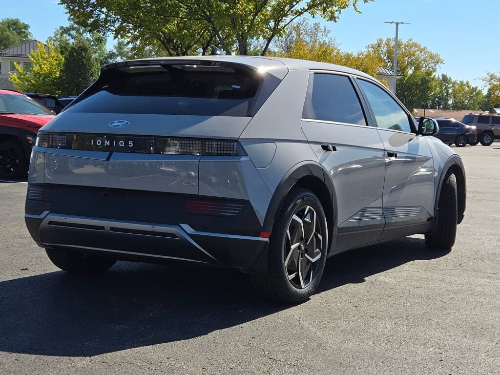 2023 Hyundai IONIQ 5 SE