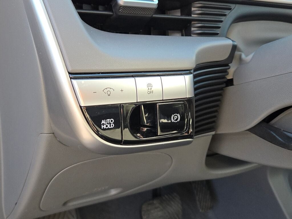 2023 Hyundai IONIQ 5 SE