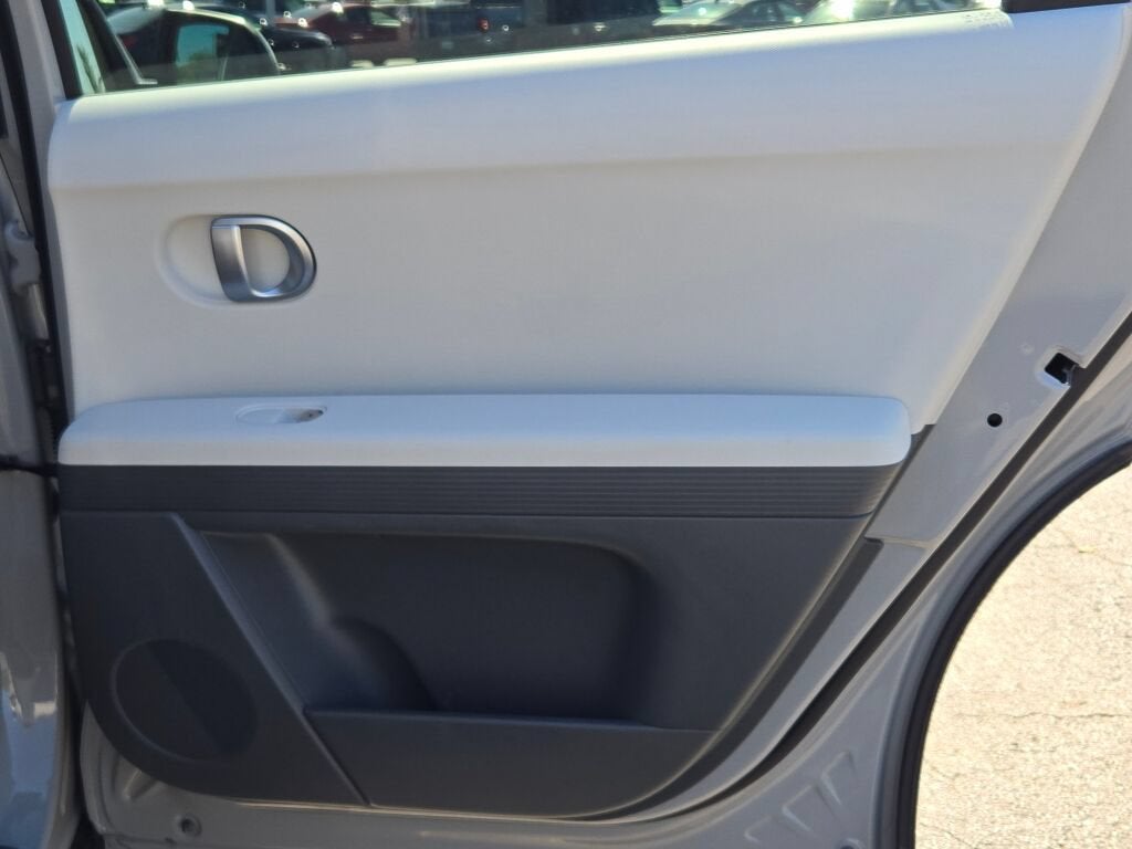 2023 Hyundai IONIQ 5 SE
