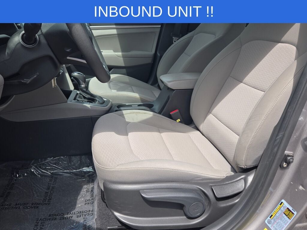2020 Hyundai Elantra SE