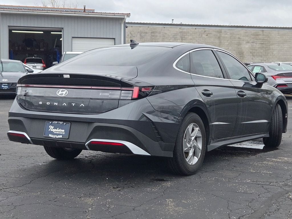 2025 Hyundai Sonata SE