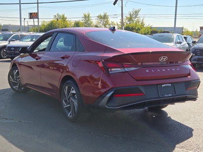 2025 Hyundai Elantra SEL Sport