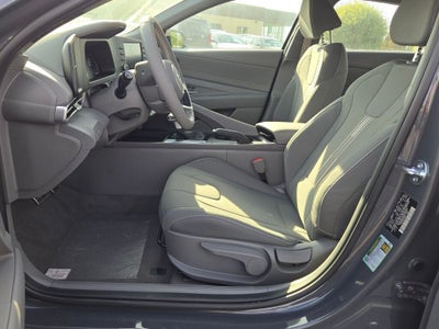 2025 Hyundai Elantra SEL Sport