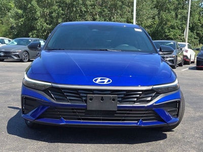 2025 Hyundai Elantra SEL Sport