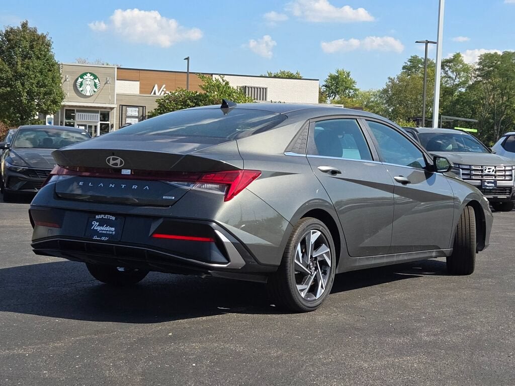 2025 Hyundai Elantra Hybrid Limited