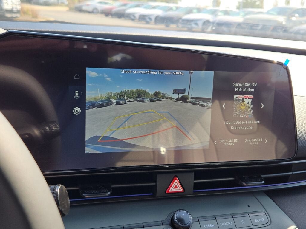 2025 Hyundai Elantra Hybrid Limited