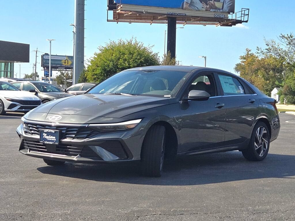 2025 Hyundai Elantra Hybrid Limited