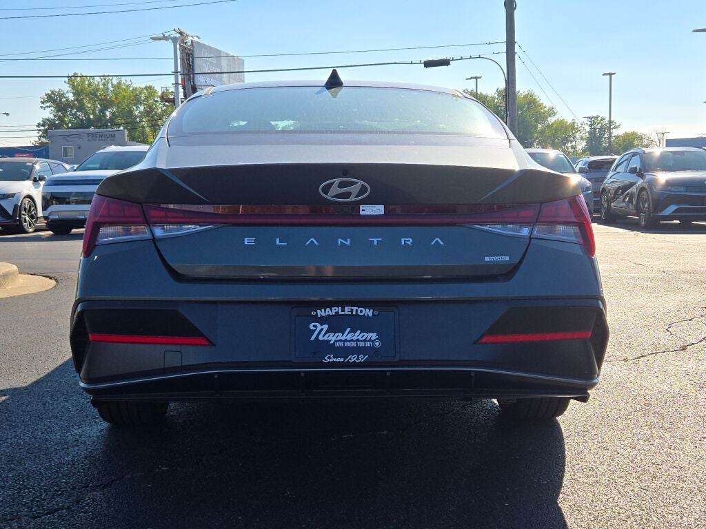 2025 Hyundai Elantra Hybrid Limited