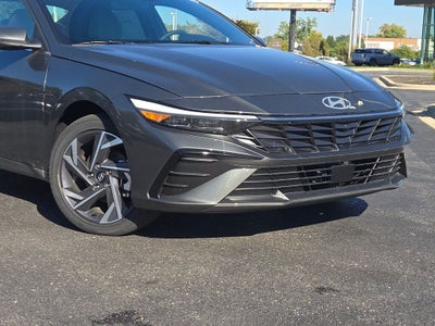 2025 Hyundai Elantra Hybrid Limited