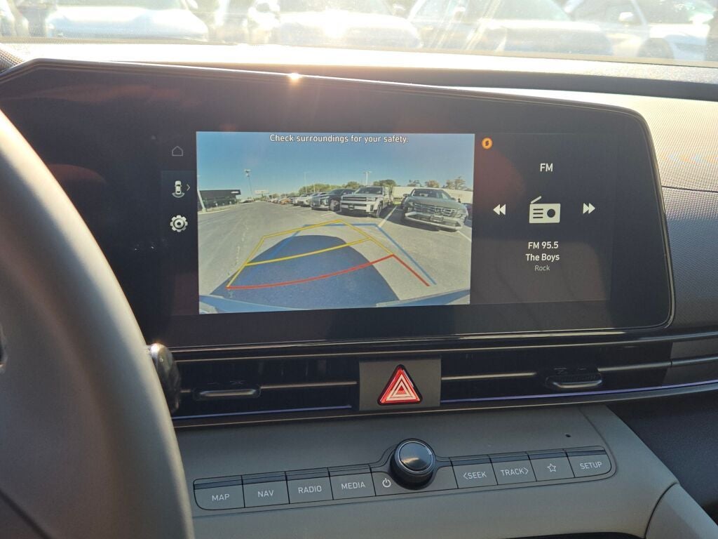 2025 Hyundai Elantra Hybrid Limited