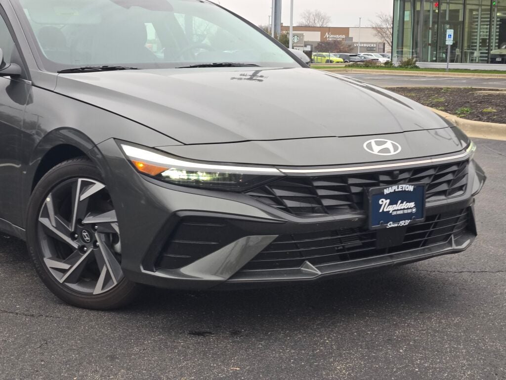 2024 Hyundai Elantra Limited