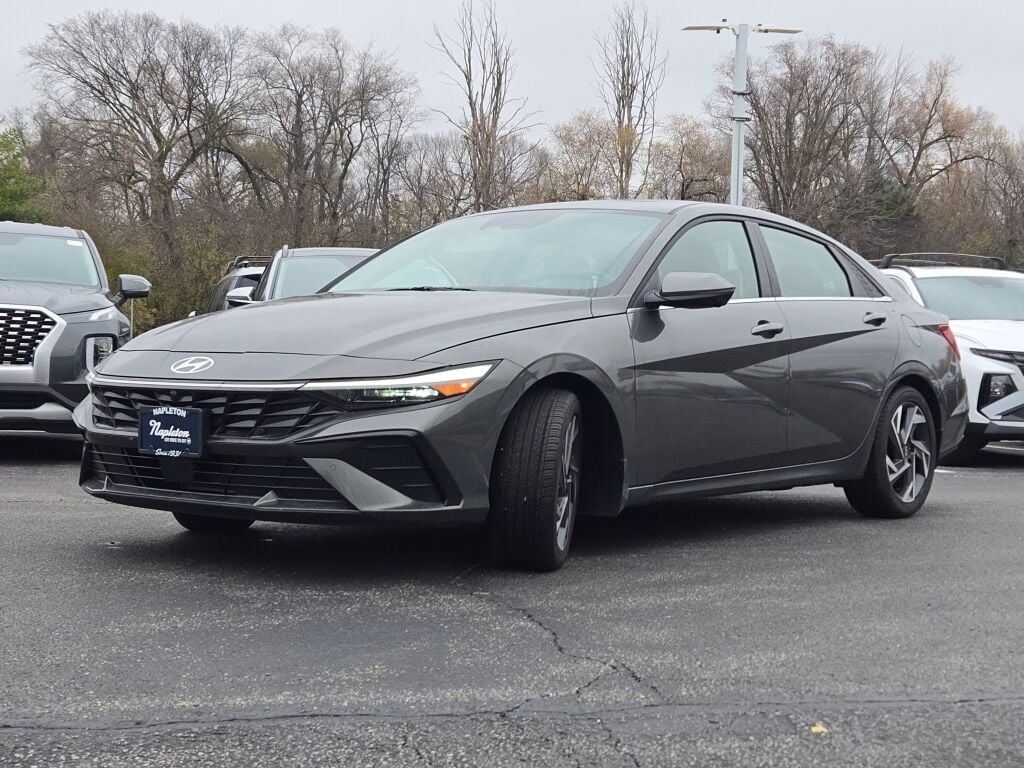 2024 Hyundai Elantra Limited