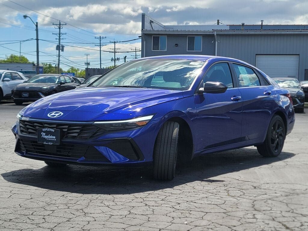 2026 Hyundai Elantra SEL Sport