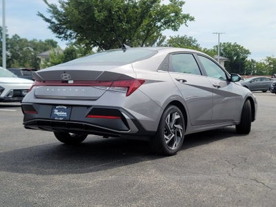 2025 Hyundai Elantra SEL Convenience