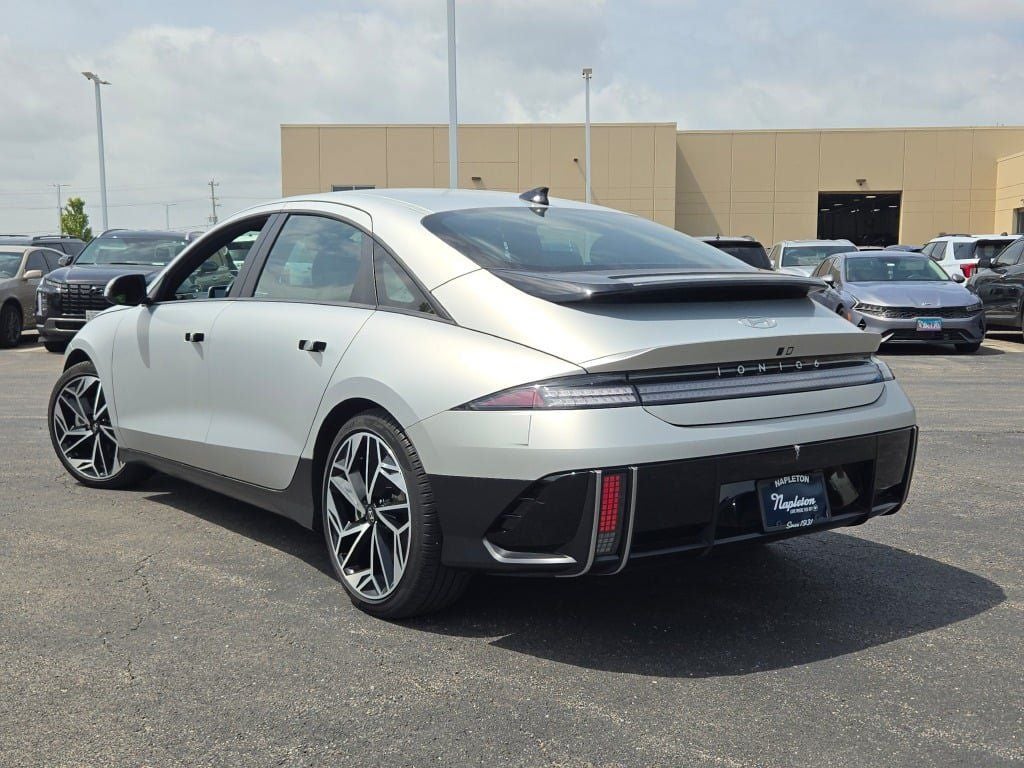 2024 Hyundai IONIQ 6 SEL