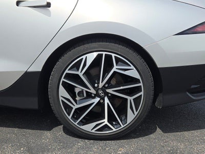 2024 Hyundai IONIQ 6 SEL