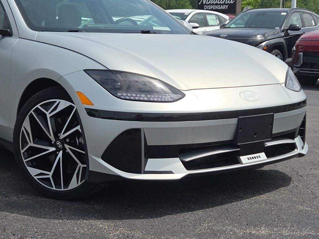 2024 Hyundai IONIQ 6 SEL