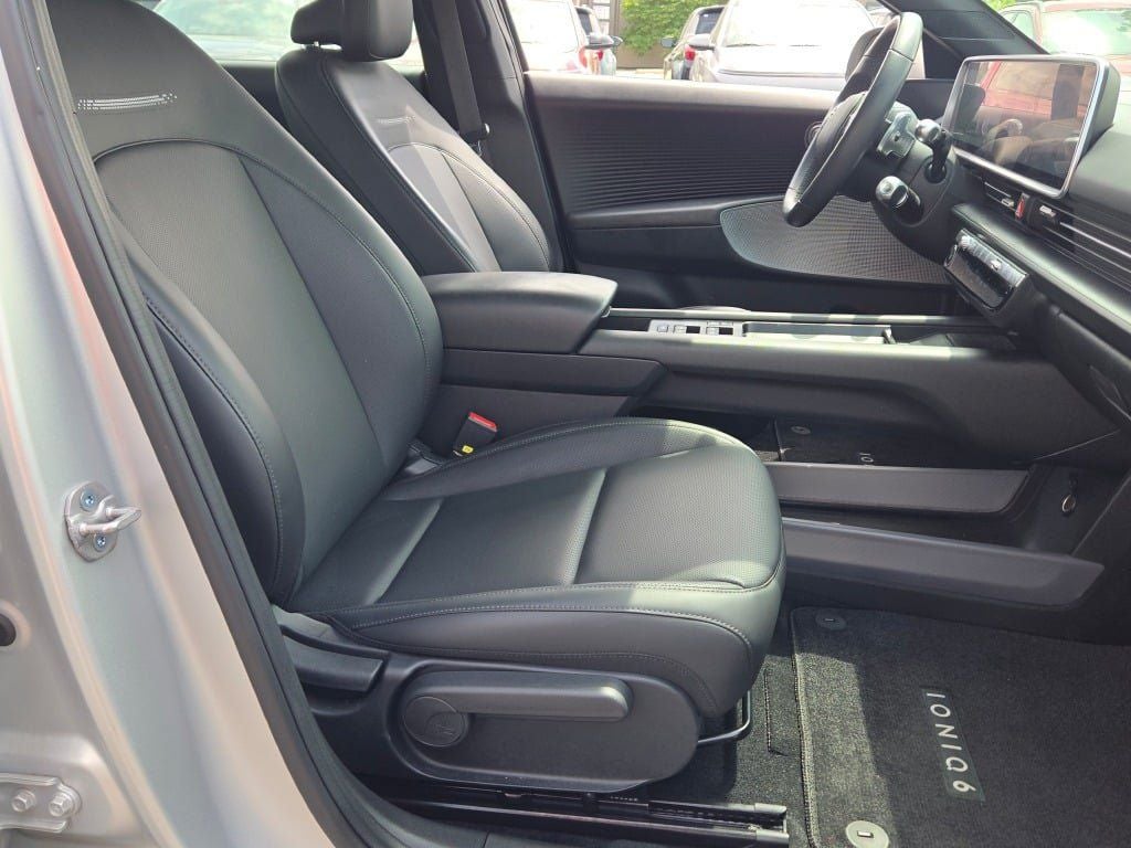 2024 Hyundai IONIQ 6 SEL