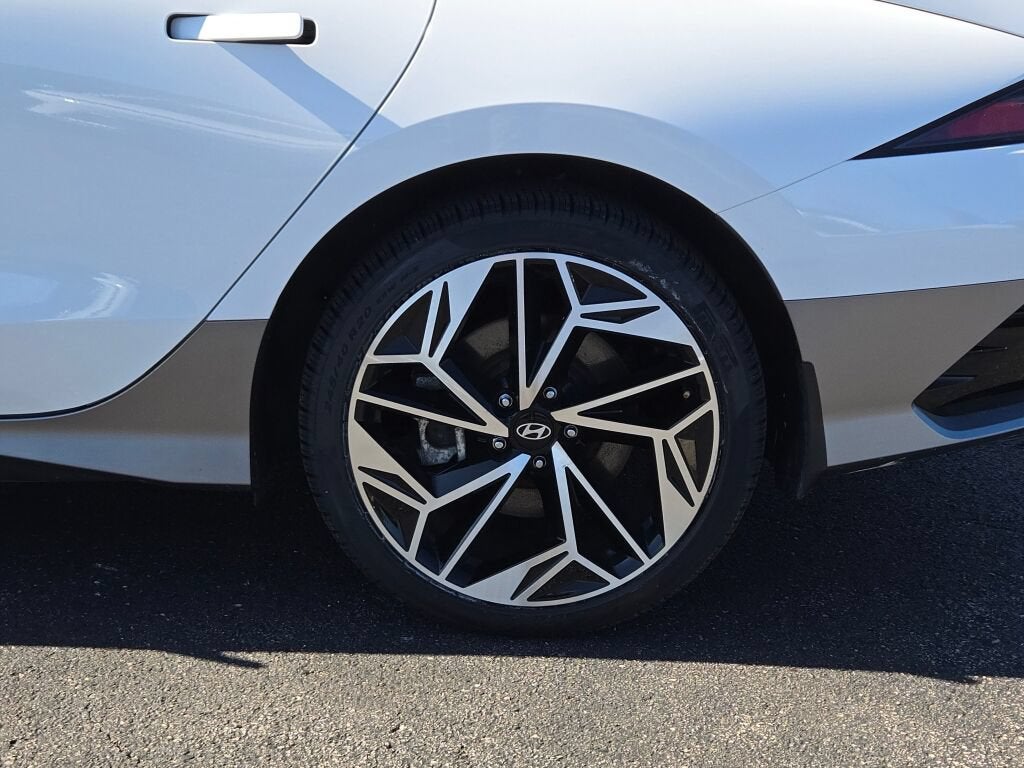 2024 Hyundai IONIQ 6 SEL