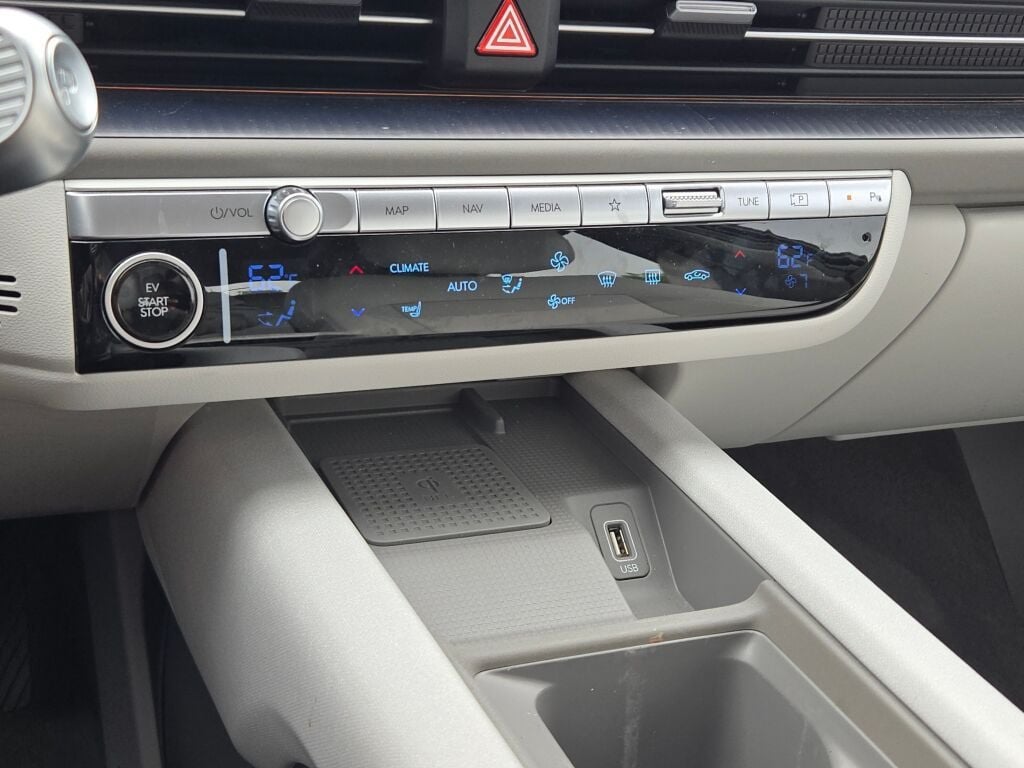 2024 Hyundai IONIQ 6 SEL