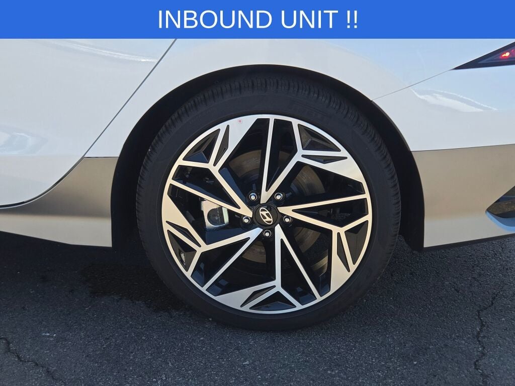 2025 Hyundai IONIQ 6 SEL