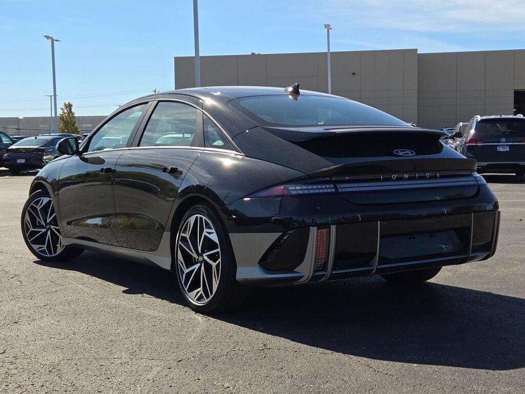 2023 Hyundai IONIQ 6 SEL