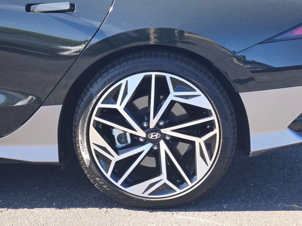 2023 Hyundai IONIQ 6 SEL