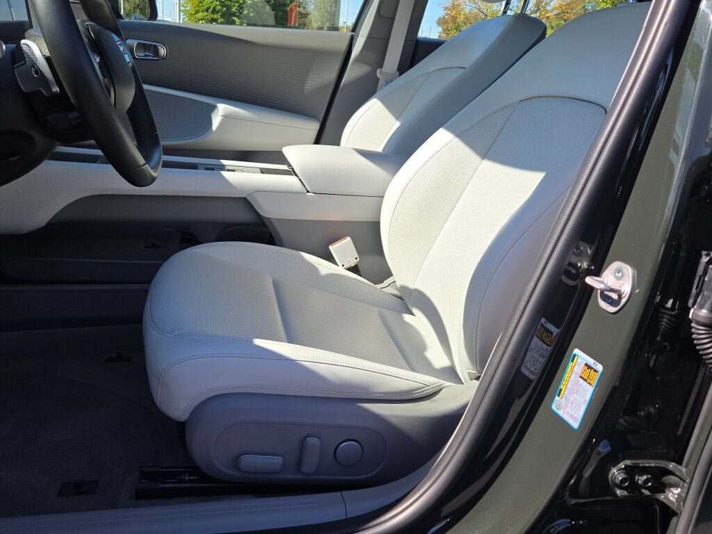 2023 Hyundai IONIQ 6 SEL