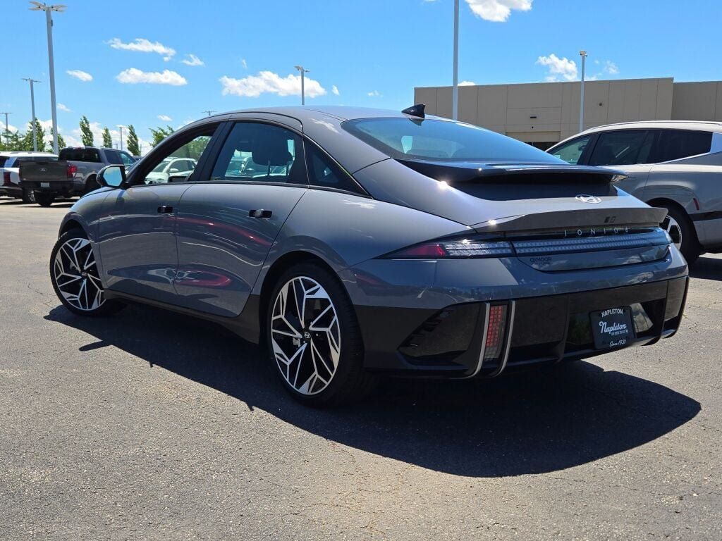 2024 Hyundai IONIQ 6 SEL