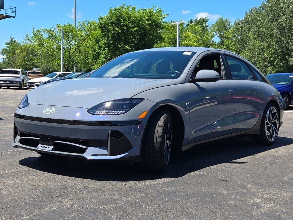 2024 Hyundai IONIQ 6 SEL