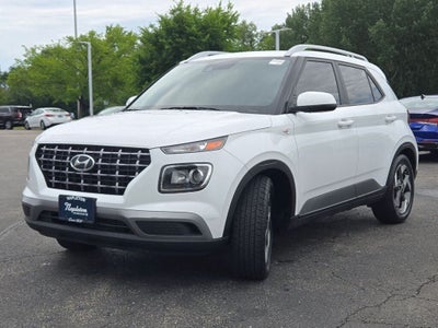 2022 Hyundai Venue SEL