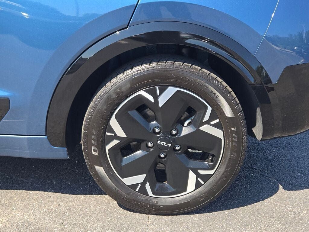 2023 Kia Niro EV Wind