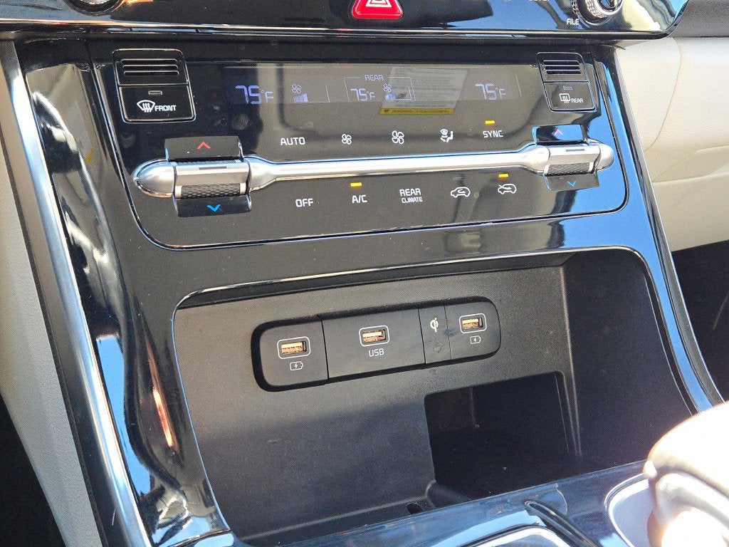 2022 Kia Carnival EX