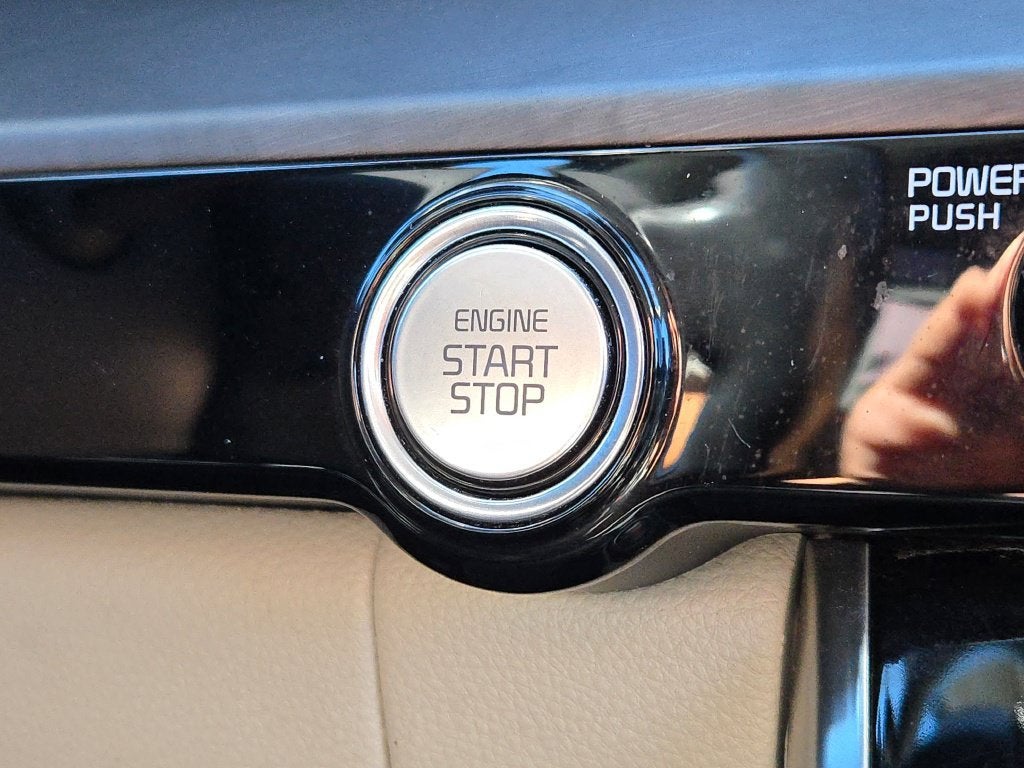 2022 Kia Carnival EX