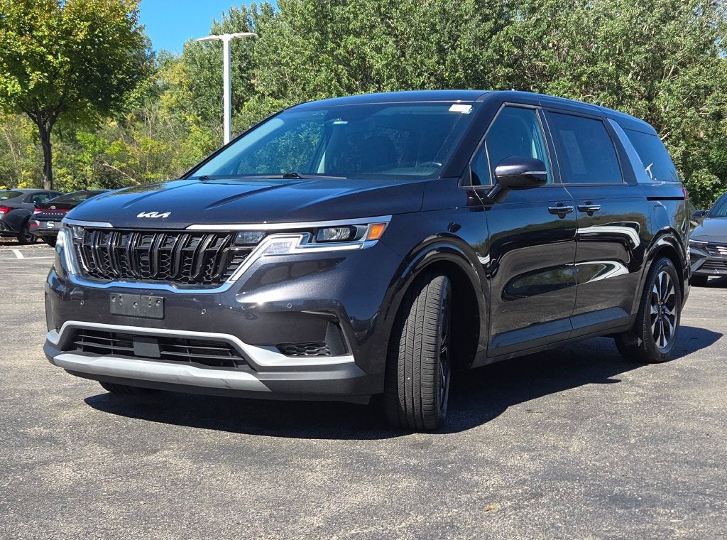 2022 Kia Carnival EX