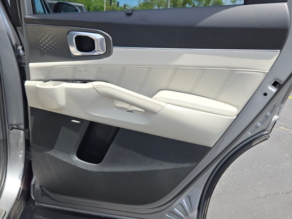 2023 Kia Sorento Hybrid SX Prestige