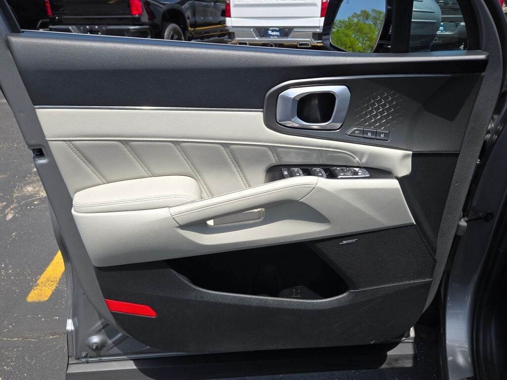 2023 Kia Sorento Hybrid SX Prestige
