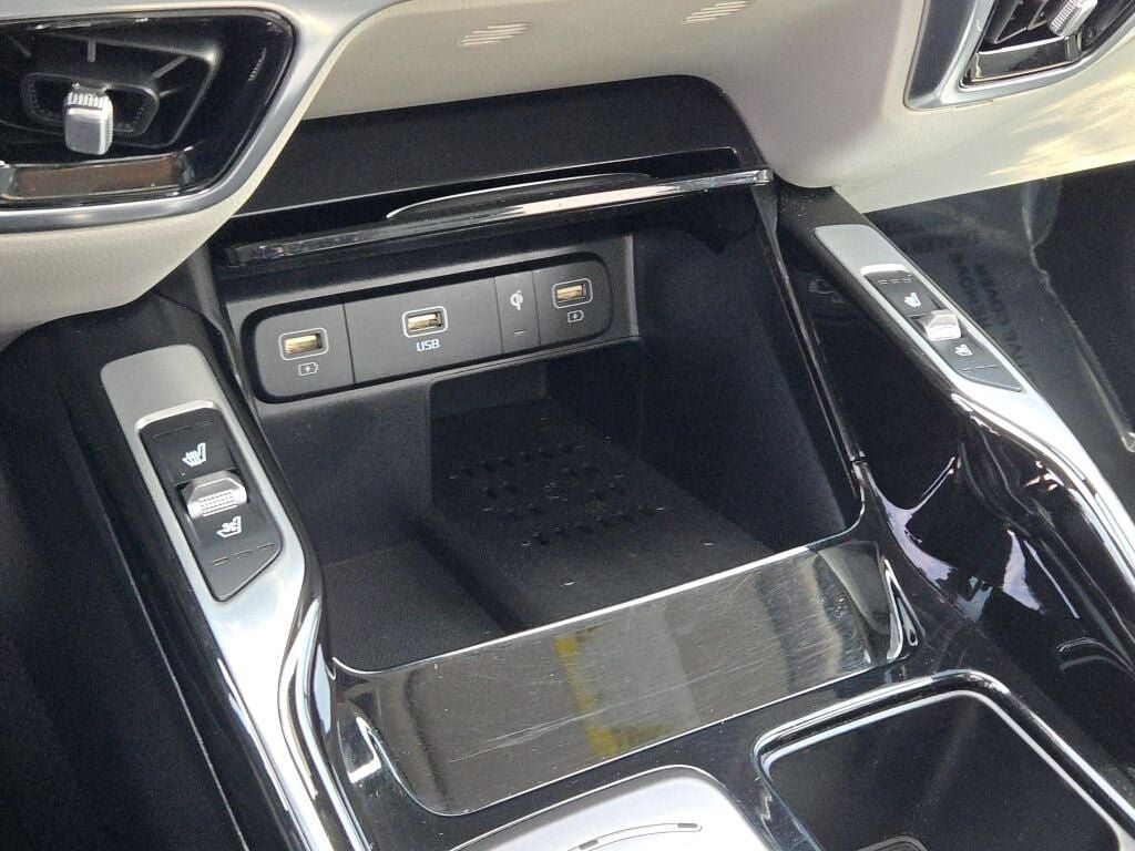 2023 Kia Sorento Hybrid SX Prestige