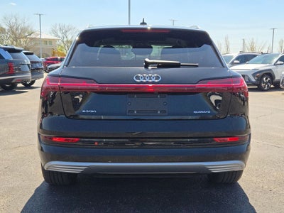 2021 Audi e-tron Premium quattro