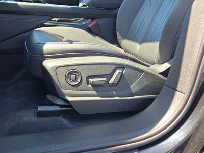 2021 Audi e-tron Premium quattro