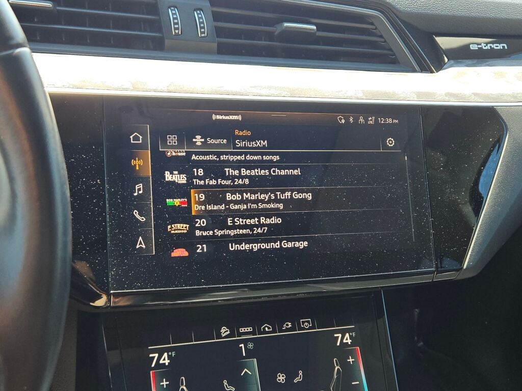 2021 Audi e-tron Premium quattro