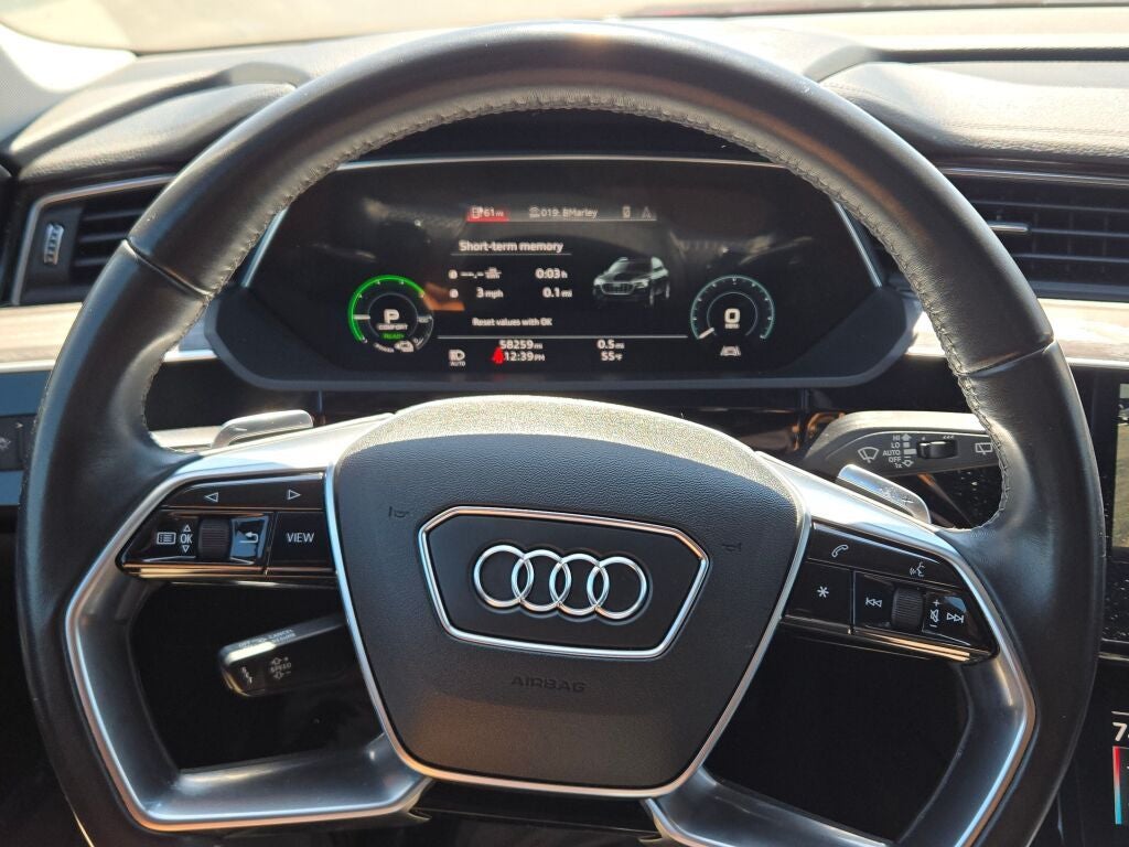 2021 Audi e-tron Premium quattro