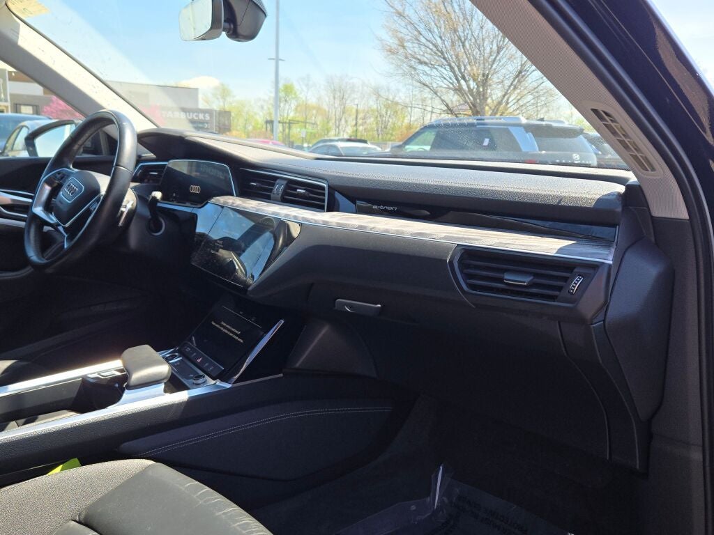 2021 Audi e-tron Premium quattro