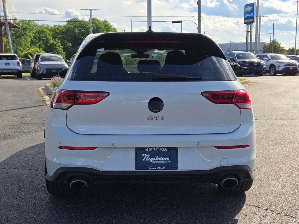 2024 Volkswagen Golf GTI S