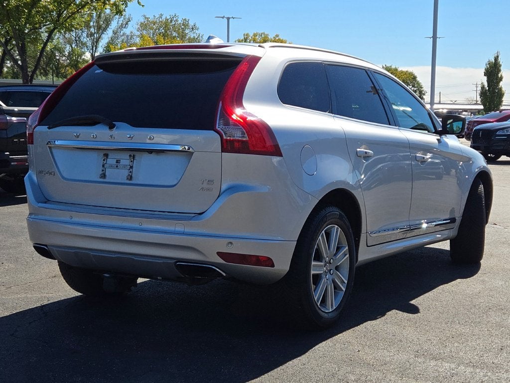 2017 Volvo XC60 T5 Inscription